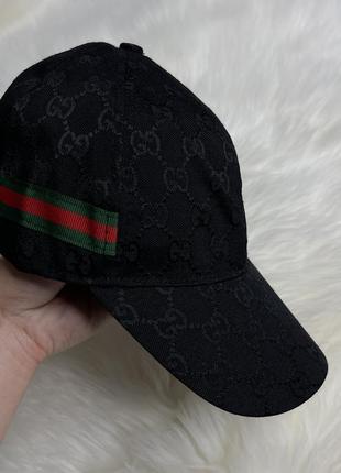 Кепка в стиле gucci