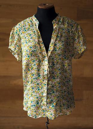 Зеленая шелковая блузка в мелкий цветочек zara, размер l