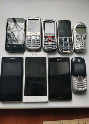 Телефоны на запчасти или восстановление