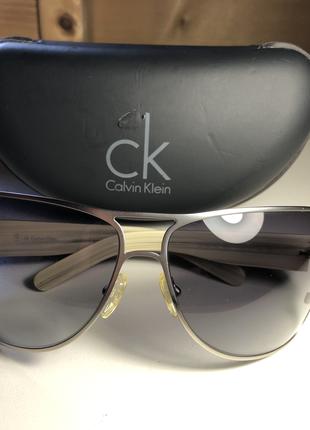 Сонцезахисні окуляри Calvin Klein CK 1061 S