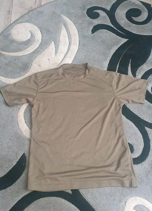 Британська армія MTP і оливкова сорочка UBAC