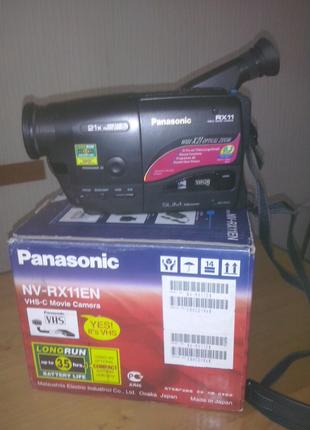 видеокамера PANASONIC