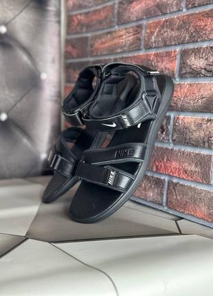 Черные кожаные сандалии nike