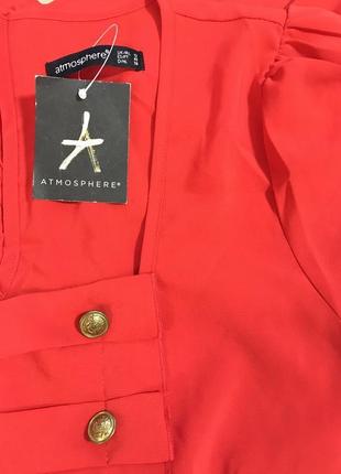 Очень красивая и стильная брендовая блузка красного цвета!