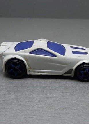 Игрушечная машинка техника Б/У Hot Wheels White Car Made for M...