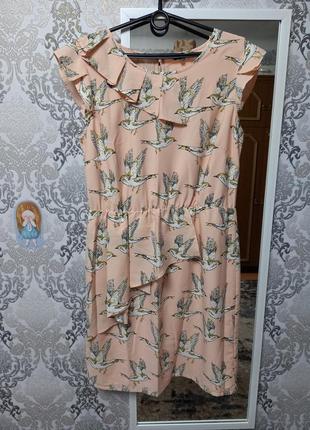 Платье с баской классическое шифоновое птицы