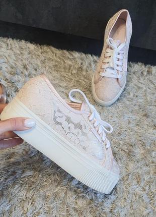 Стильные крепежи superga р.36.