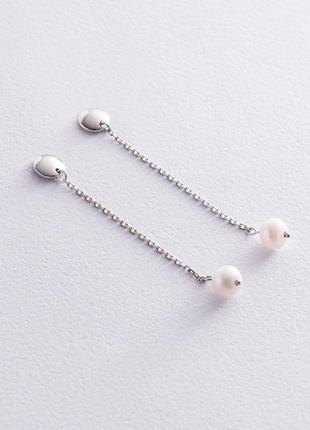 Сережки-пусети "Перлин на ланцюжку" в білому золоті с08302