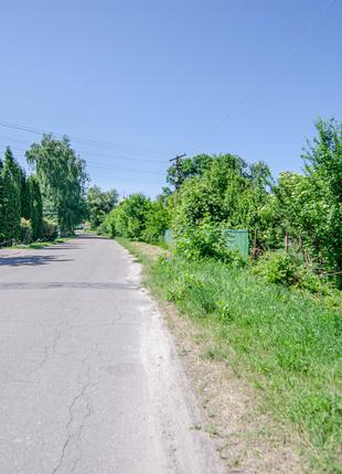 Петрівка, ділянка під забудову біля річки
