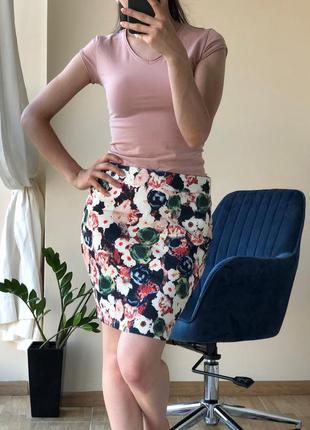 Симпатичная юбка в цветочек от vila.