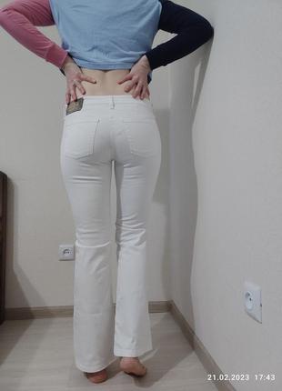 Джинсы белые armani jeans