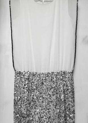 Zara. ошатне крепдешиновое сукня з паєтками на спідниці. є нюа...