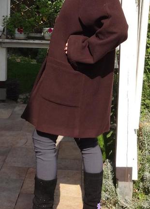 Итальянское шерстяное пальто бойфренд с меховым воротником.