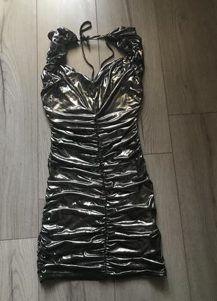 Новое нарядное серебристое платье, италия