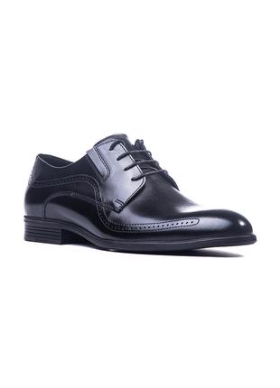 Удобные черные туфли на шнуровке 44 и 45 размер