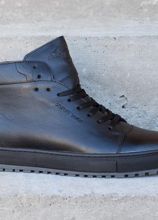 Зимние кожаные ботинки Safari черного цвета 41 размер