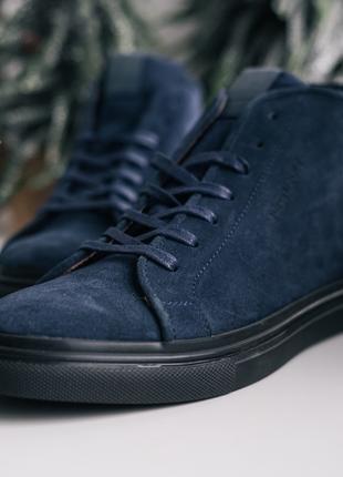 Изысканные синие замшевые ботинки Safari