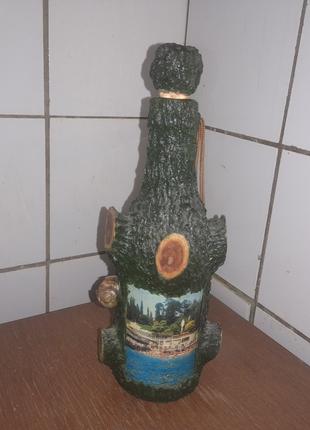 Бутылка в дереве в коллекцию