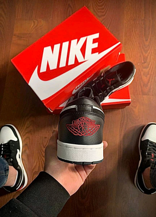 Nike Air Jordan 1 low Black