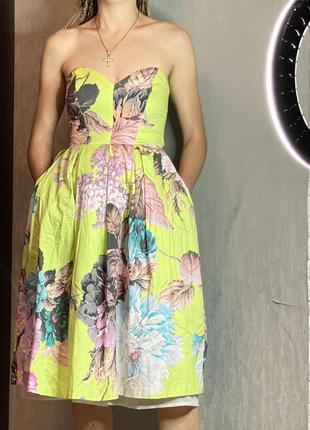 Корсетное платье на подкладке платья в цветочный принт asos, s