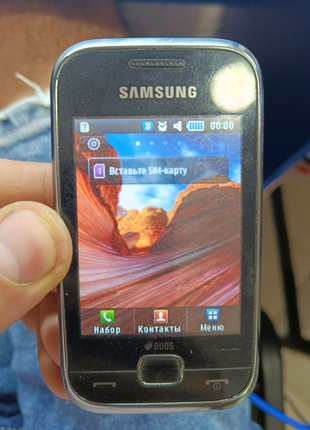 Телефон Samsung C3312