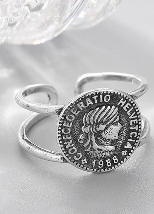 Серебряное кольцо "монета"