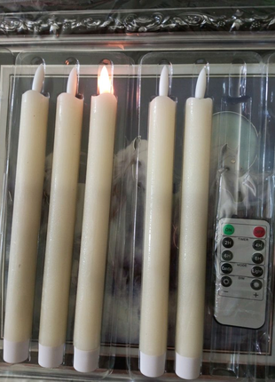 Парафінові світлодіодні свічки з пультом живлення ААА 5 шт.