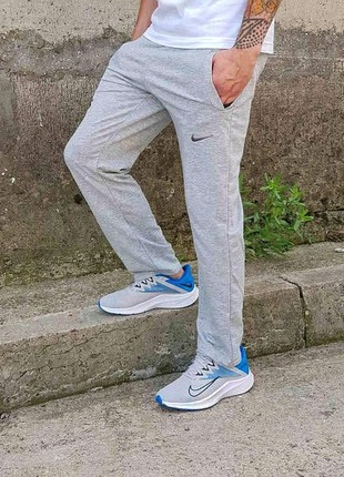 Спортивні штани чоловічі 46-48 р. M S
