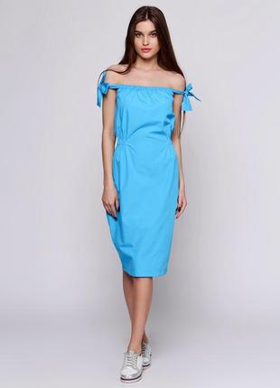Летнее голубое платье сарафан миди с завязками на плечах