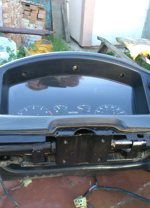 Панель kia сефия 95г.