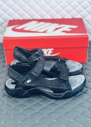 Nike чорні шкіряні чоловічі сандалі найк шкіра босоніжки чоловічі
