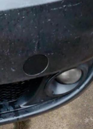 Заглушка переднего буксирного крюка FIAT Doblo (под покраску) ...