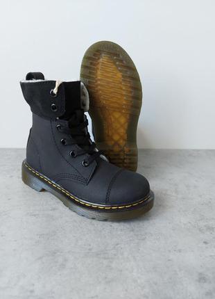 Шикарные кожаные ботинки dr martens. оригинал из сша