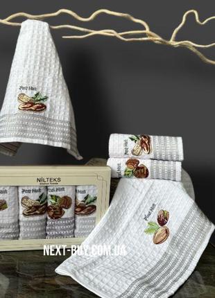 Набір кухонних рушників Nilteks Simono series nuts 4 шт 40х60