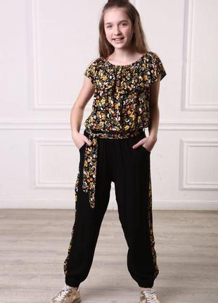 Комплект "Цветы" штаны и блузка для девочки, черный - Marions