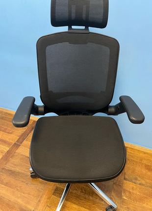 Gabrylly ergonomic chair