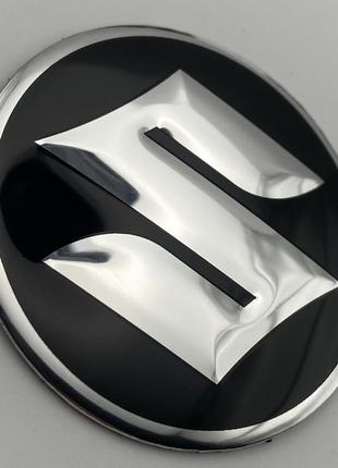 Наклейка для колпачков с логотипом Suzuki Сузуки 56 мм