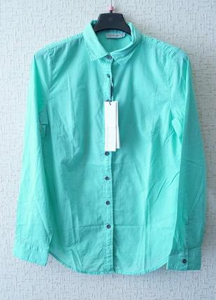 Женская рубашка calvin klein jeans мятного цвета.