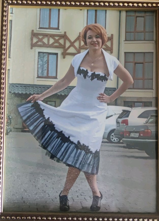 Дизайнерське плаття дому моди Оксани Мухи 48-50
