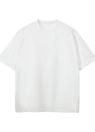 Белая универсальная футболка