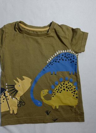 Футболка детская. футболка хаки. футболка с принтом динозавров.