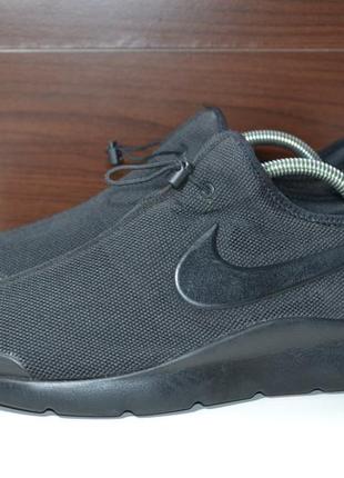 Nike aparte triple black 43р кроссовки сандалии летние оригинал