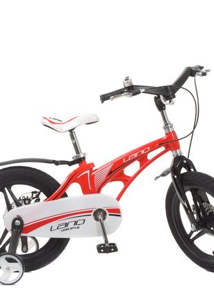 Детский двухколесный велосипед с дополнительными колесами и зв...