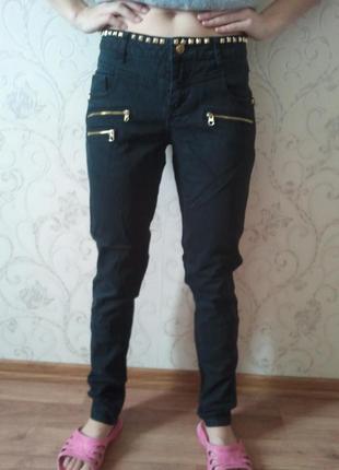 Плотные джинсы узкие 10 размер