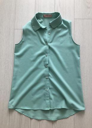 Мятная легкая блузка