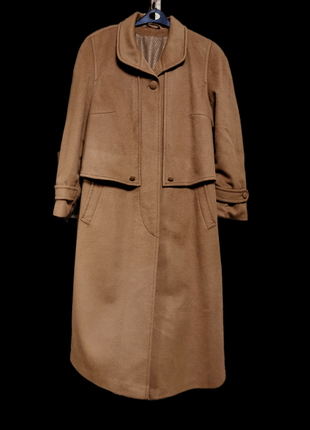 Светло-коричневое длинное шерстяное пальто