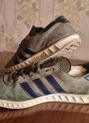 Продам кроссовки adidas hamburg хаки оригинал