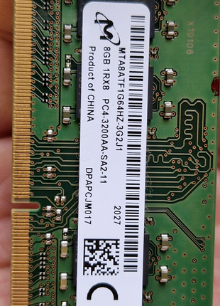 Оперативна пам'ять Micron 8 GB SO-DIMM DDR4 3200 MHz .
