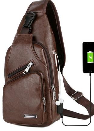 Чоловіча нагрудна сумка з USB-зарядкою та отвором для гарнітури
