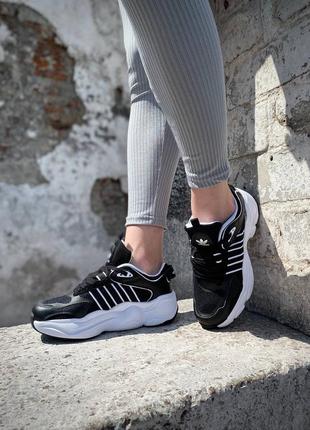 Женские кроссовки adidas magmur runner black white